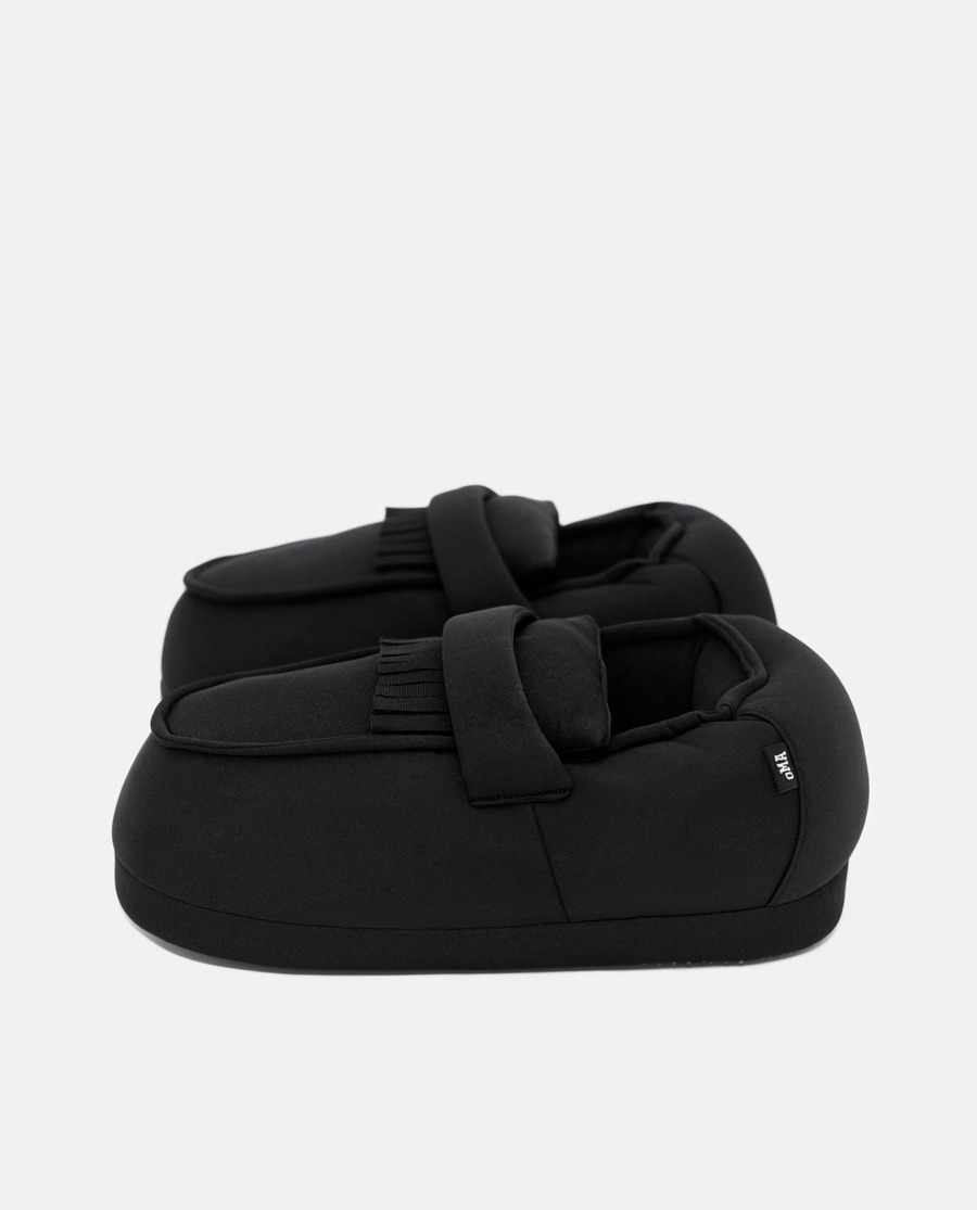 Show me slippers deals